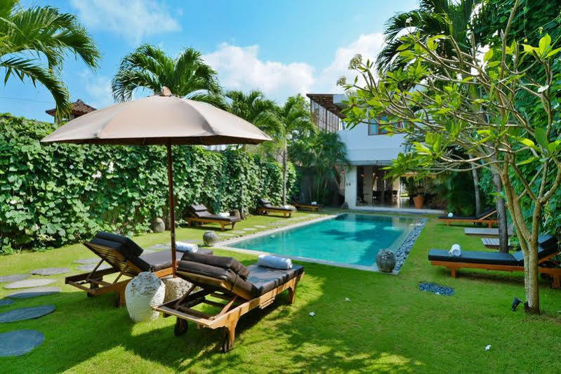 Villa Chocolat Seminyak Exterior foto